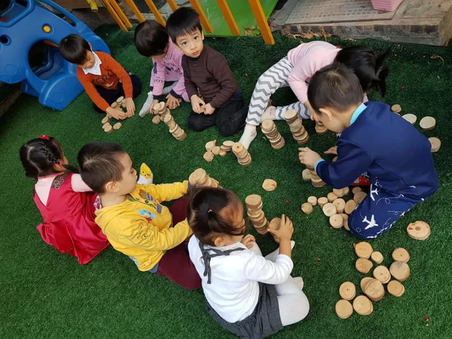 Trường mầm non Ngôi nhà hạnh phúc (Fullhouses Kindergarten)