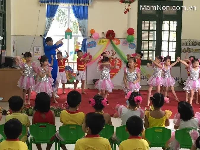 Trường mầm Non Giang Biên