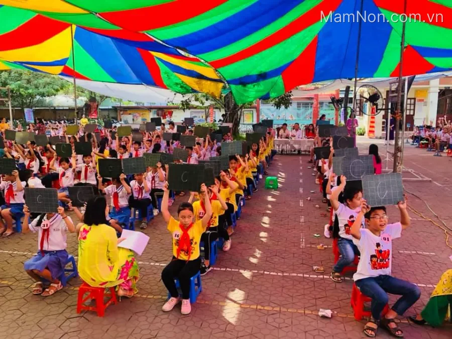 Trường tiểu học Vĩnh Niệm