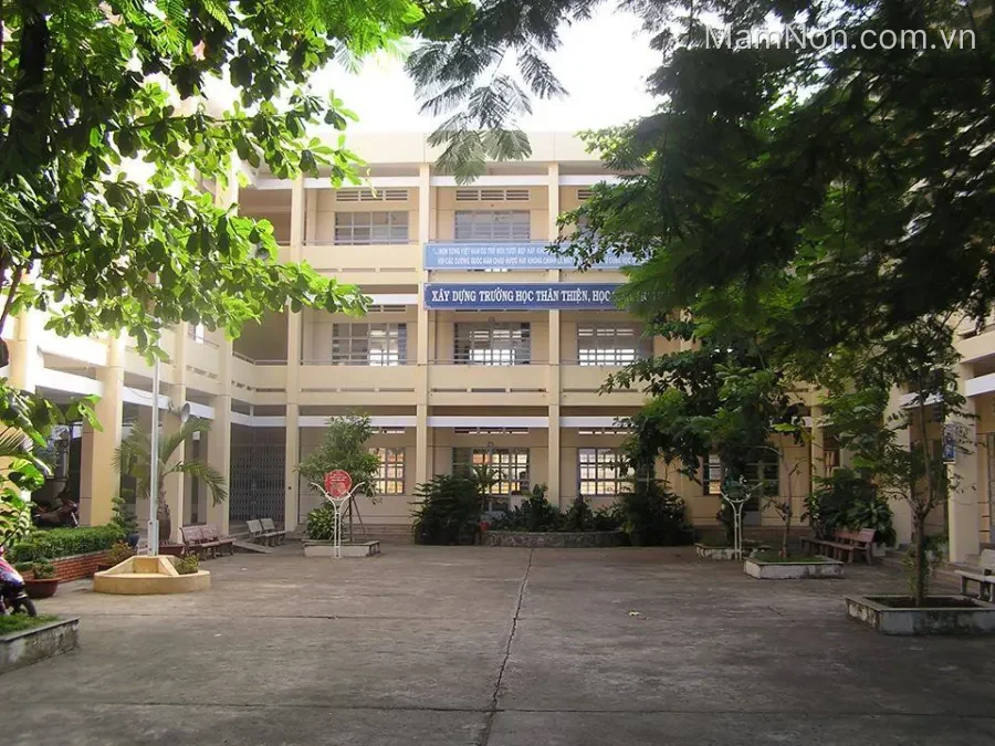Trường tiểu học Nguyễn Khắc Hiếu