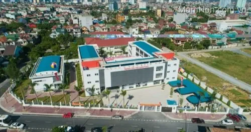 Trường tiểu học Hưng Phúc