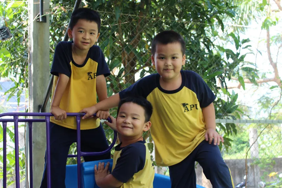 Trường tiểu học quốc tế (APU)