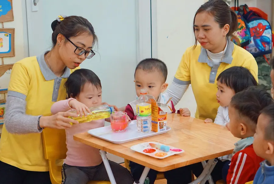 Trường Mầm Non Mặt Trời Bé Con