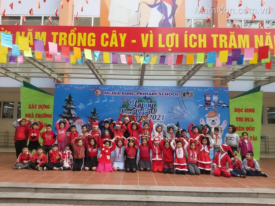 Trường Tiểu học Nghĩa Dũng