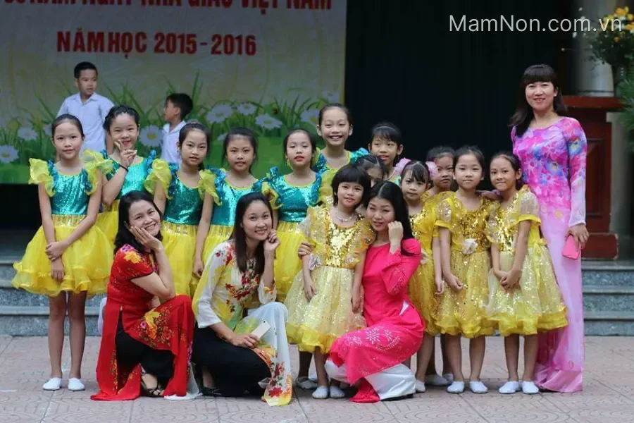 Trường Tiểu học Trung Phụng