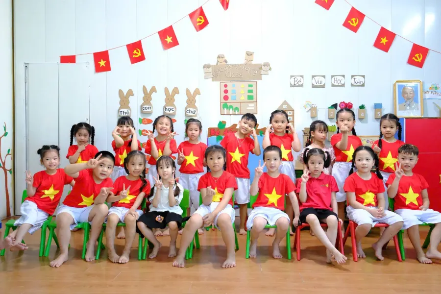 Mầm non Lộc Ninh Smart Kids - Chúc Sơn