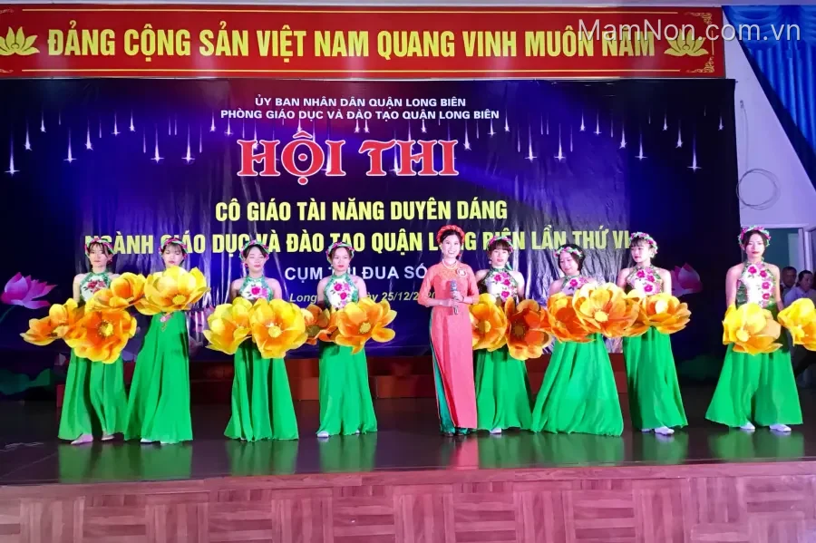 Trường Tiểu học Giang Biên