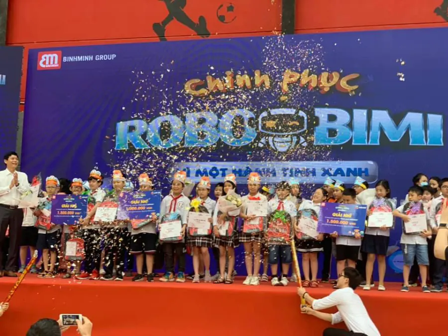 Trường Tiểu học Nhật Tân