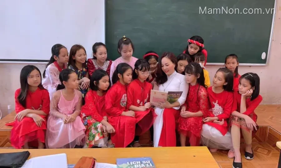 Trường Tiểu hoc Trung Hưng
