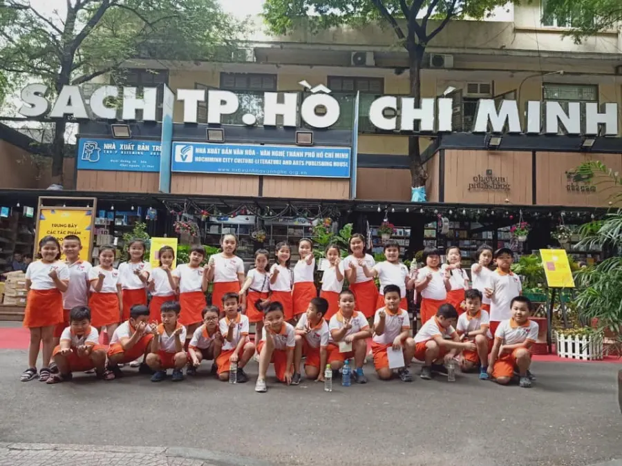 Trường Tiểu học Hòa Bình