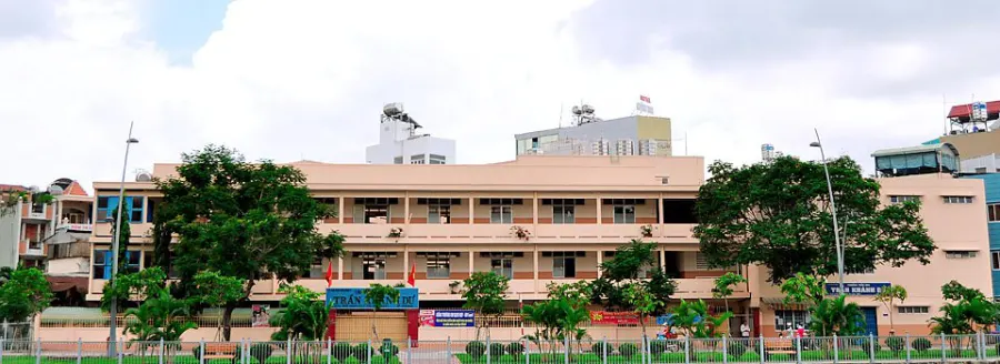 Trường Tiểu học Trần Khánh Dư
