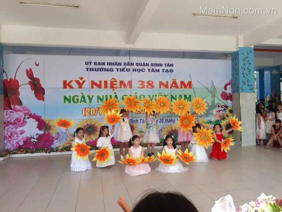 Trường Tiểu học Tân Tạo