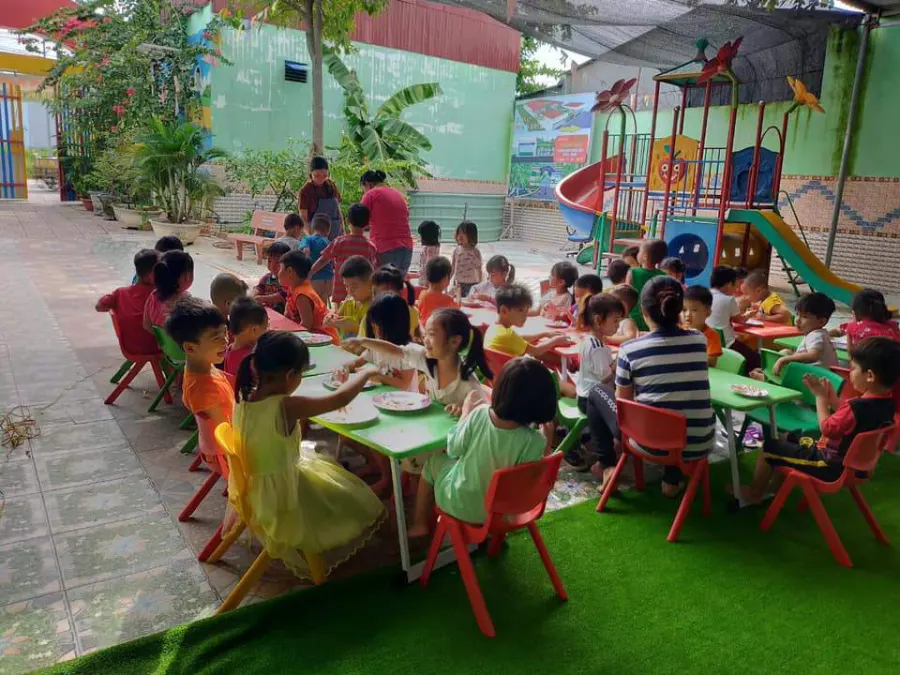 Trường Mầm Non Mặt Trời Đỏ - Thuận Giao
