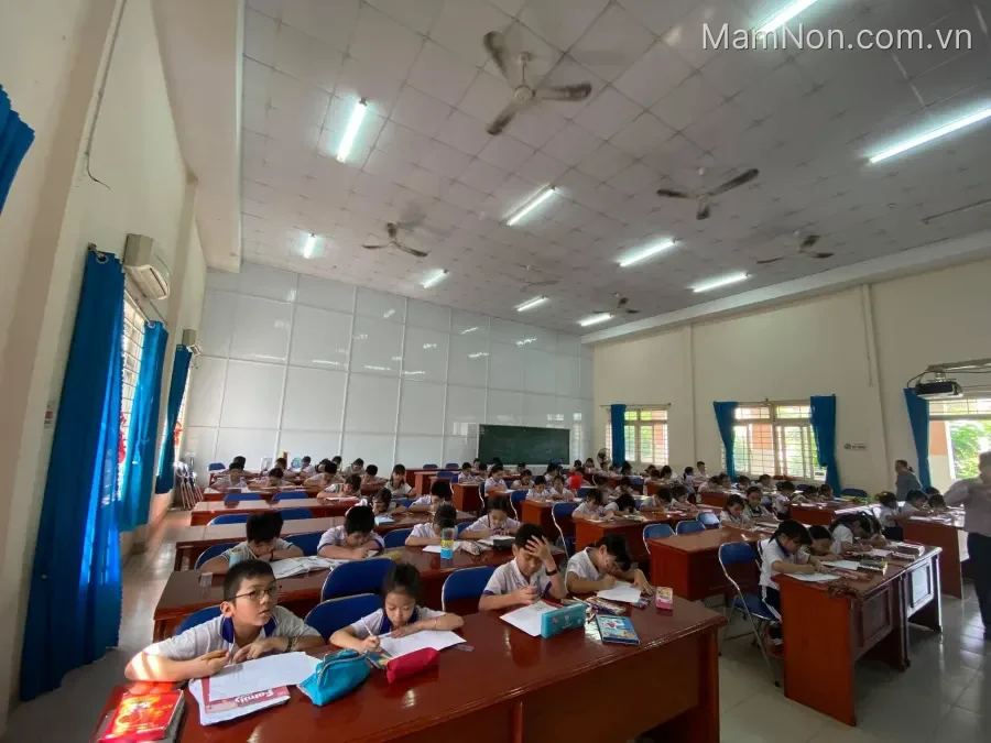 Trường tiểu học Dương Công Khi