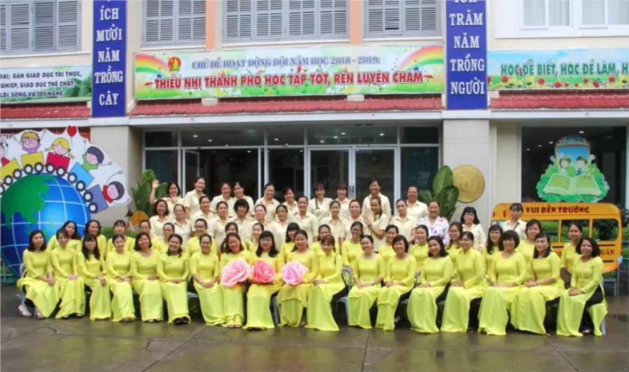 Trường tiểu học Tây Bắc Lân