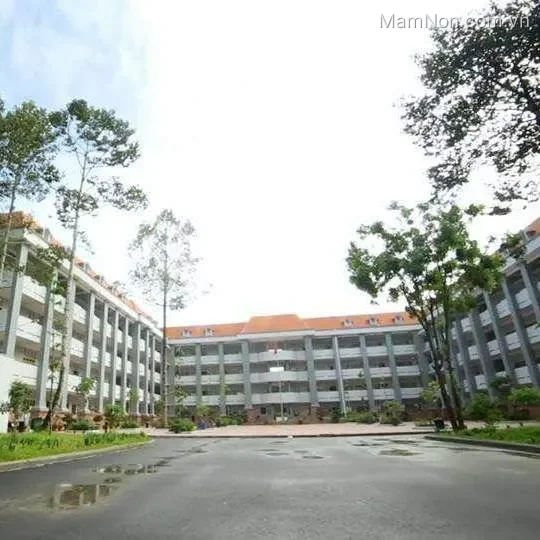 Trường Tiểu Học Lai Uyên