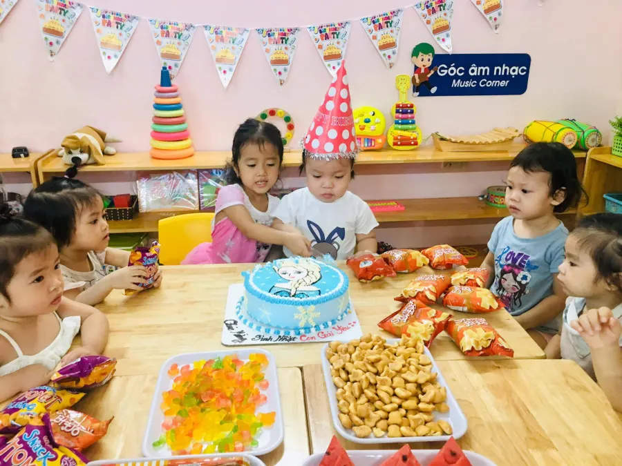 Trường mầm non Song ngữ chất lượng cao Moon Kids