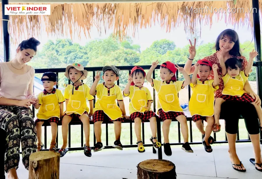 Trường Mầm non song ngữ Vietkinder