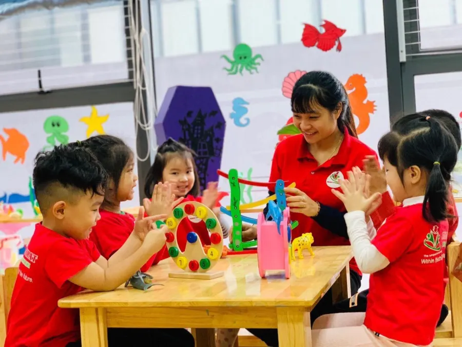 Trường mầm non Song ngữ Anh - Nhật Montessori- Hàm Nghi