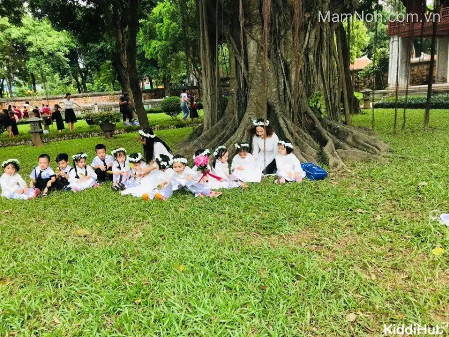 Mầm non Vietmoon Linh Đàm