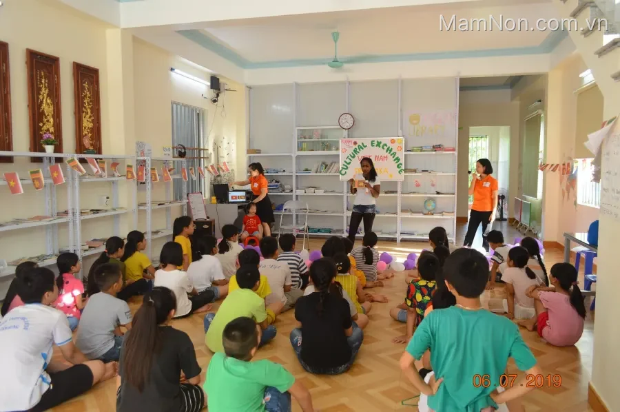 Happy English Club - Cẩm Hưng