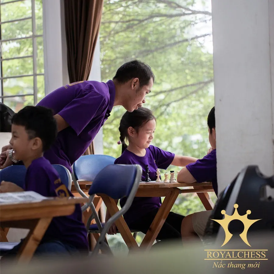 Trung Tâm Cờ Hoàng Gia Royal Chess