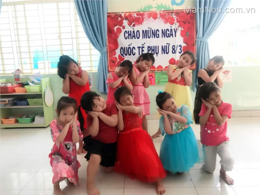 Trường mẫu giáo Hương Sen