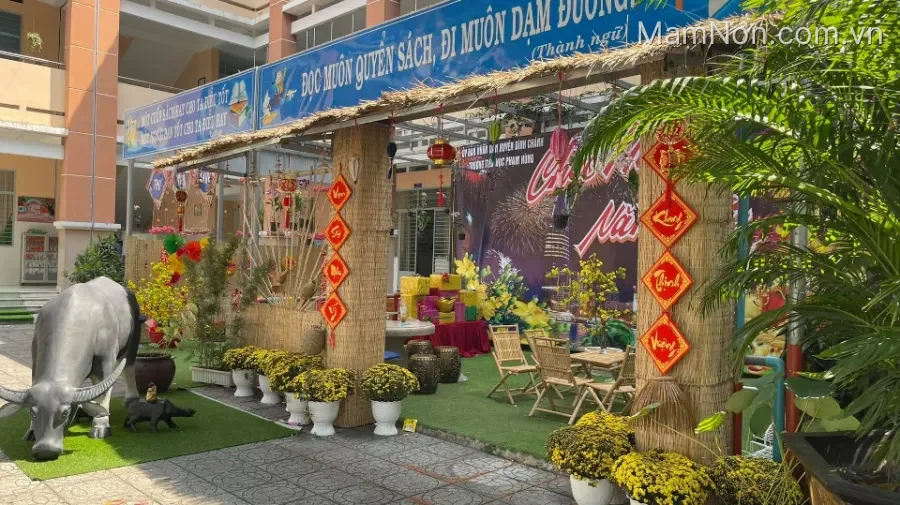 Trường Tiểu Học Phạm Hùng