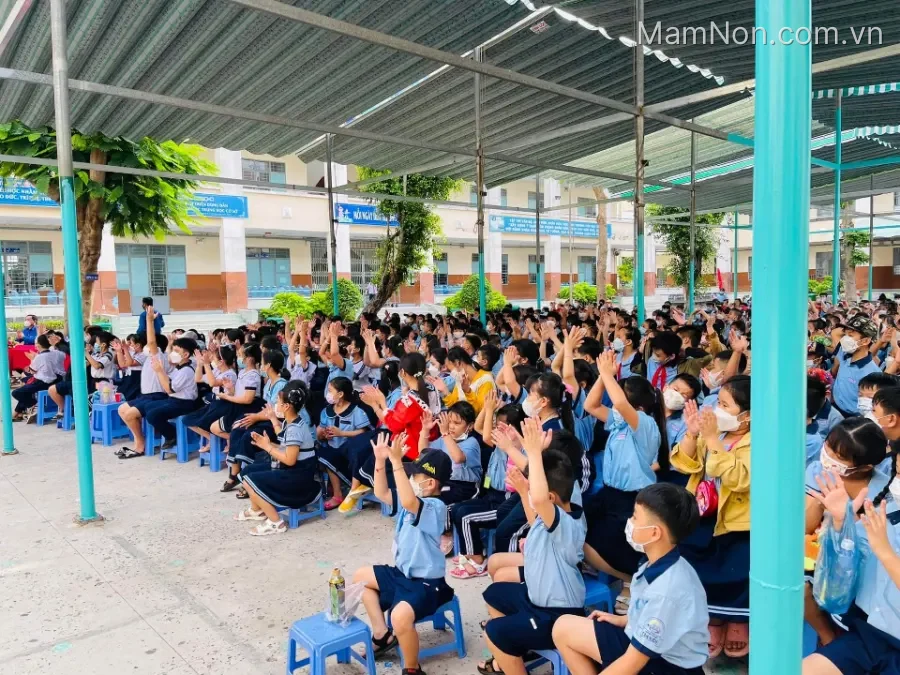 Trường Tiểu Học Tân Kiên