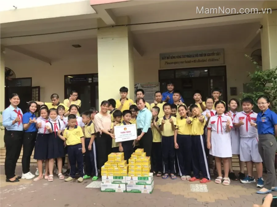 Trường Tiểu Học Nguyễn Thượng Hiền