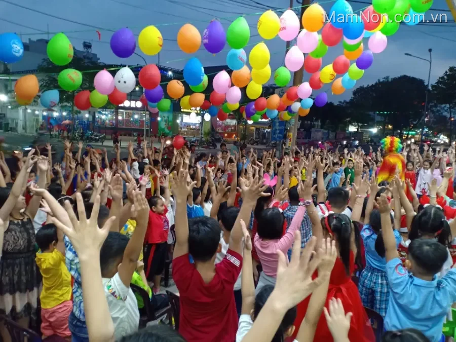 Trung Tâm Ngoại Ngữ Đông Phương Mới