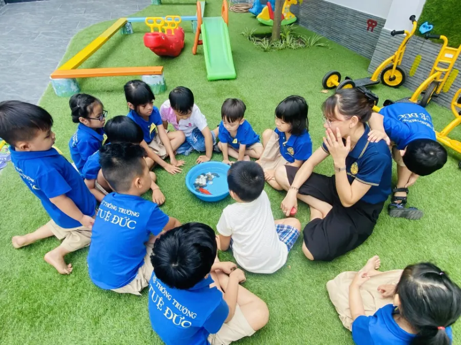 Trường Tiểu Học Tuệ Đức (Pathway School)
