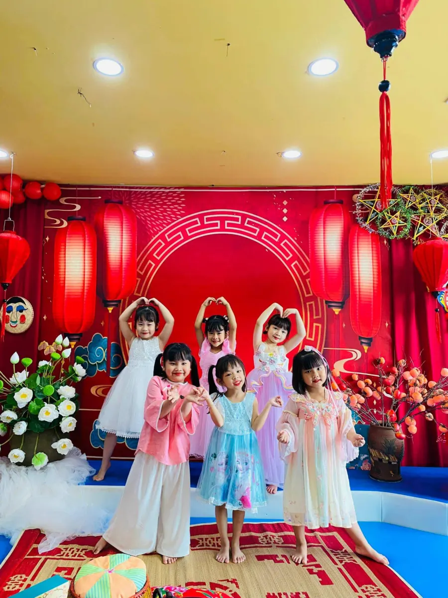 Trường Mầm Non Bright Moon (Trăng Sáng) - Hàm Nghi